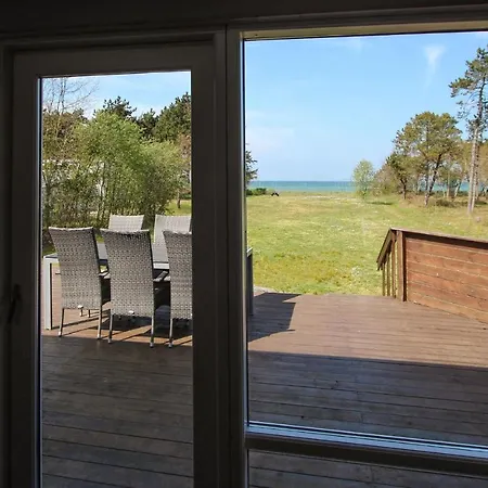 Dom wakacyjny Beautiful In With Kitchen